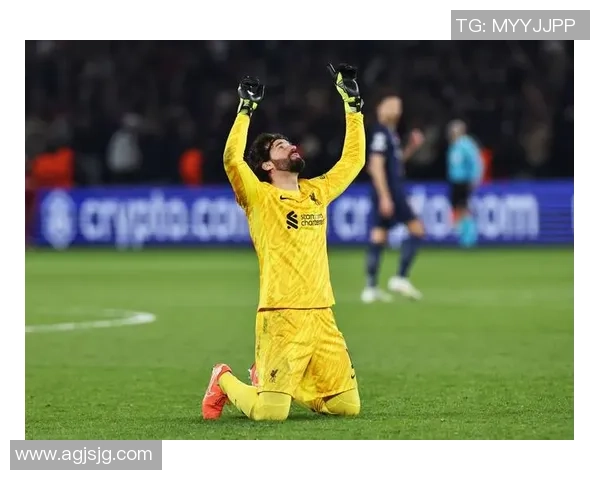 欧冠激战利物浦绝杀巴黎圣日耳曼补时进球引发争议判罚全场沸腾