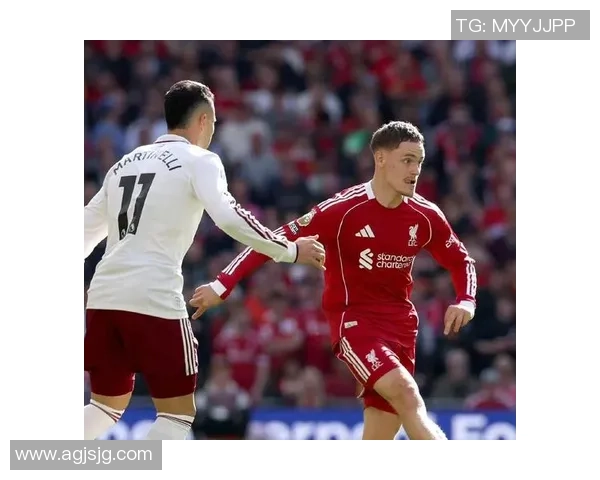 英超激战莱比锡逆转利物浦引发争议判罚全场沸腾