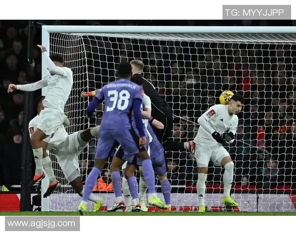 利物浦主场狂胜波尔图四球乌龙球成比赛转折点引发热议